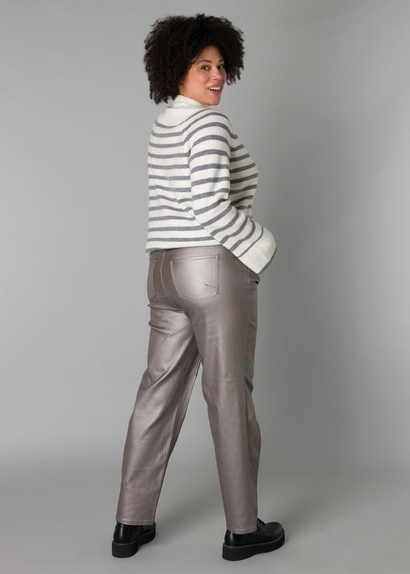 Broek Sara