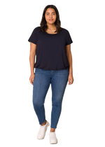 Shirt Yoni